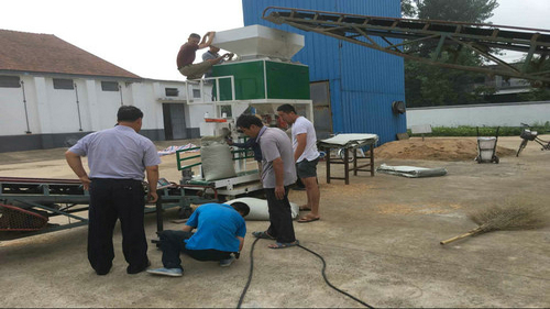 �Z����b�ӬF(xi��n)��(ch��ng)չʾ